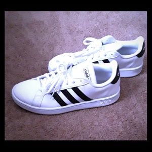 Adidas Cloudform Sneakers